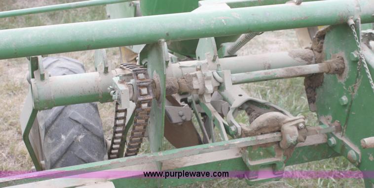 image for item A2976 John Deere 1240 four row planter