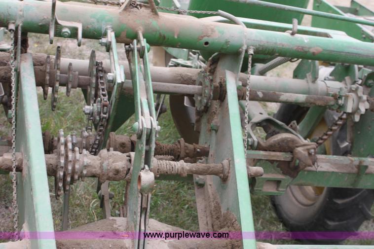 image for item A2976 John Deere 1240 four row planter