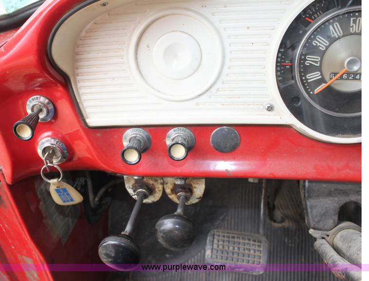 image for item A2978 1965 Ford F600 grain truck