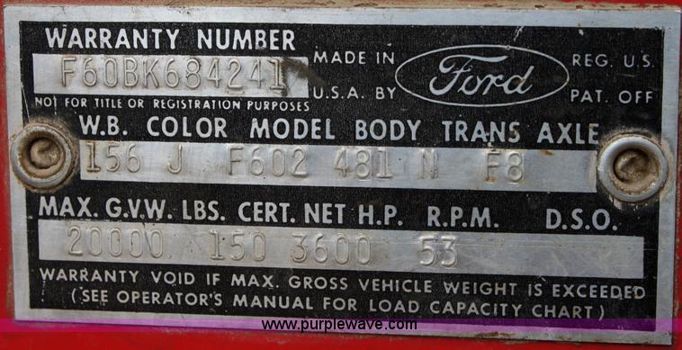 image for item A2978 1965 Ford F600 grain truck