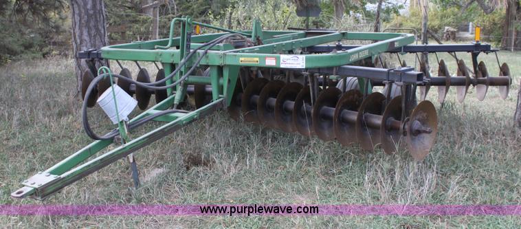image for item A2993 John Deere 215 offset disk