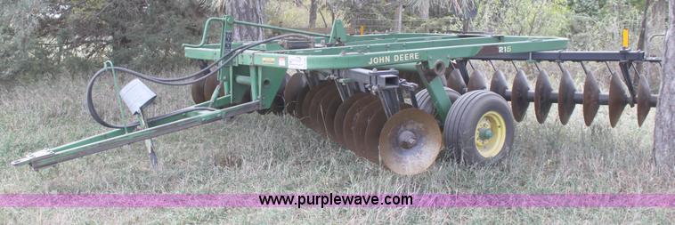 image for item A2993 John Deere 215 offset disk