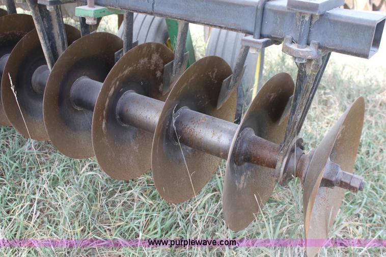 image for item A2993 John Deere 215 offset disk