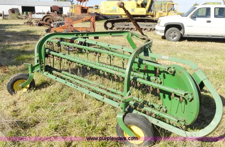 image for item A3150 John Deere 350 hay rake