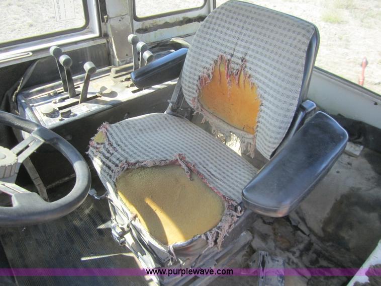 image for item B3006 1980 Case 4690 tractor