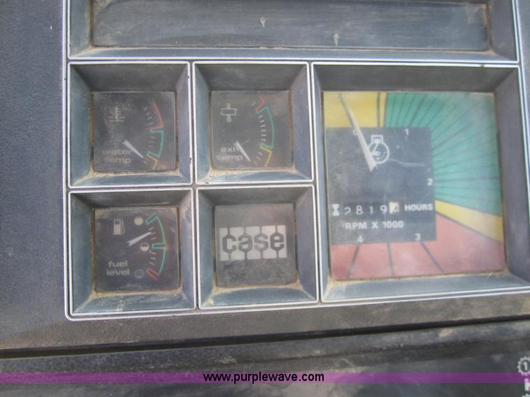 image for item B3006 1980 Case 4690 tractor