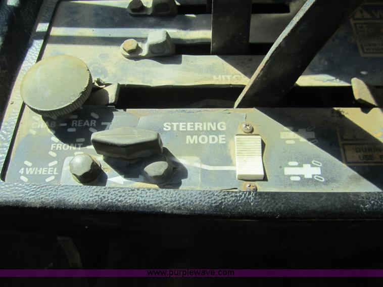 image for item B3006 1980 Case 4690 tractor