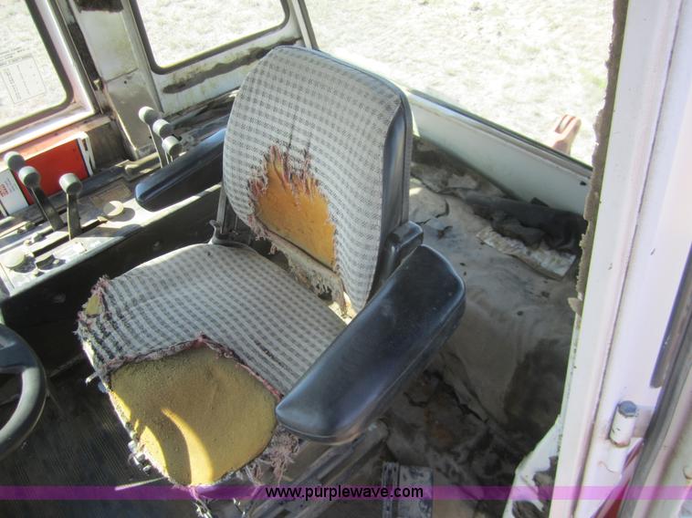 image for item B3006 1980 Case 4690 tractor