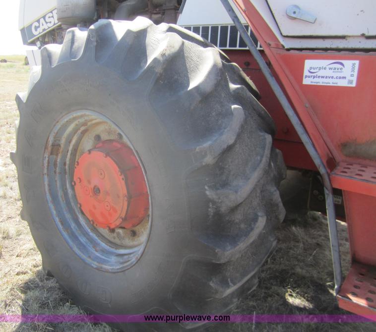 image for item B3006 1980 Case 4690 tractor