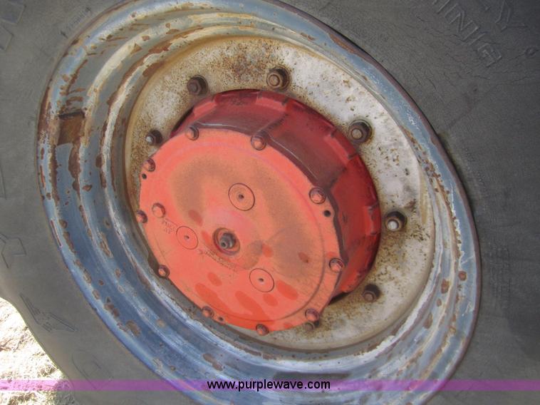 image for item B3006 1980 Case 4690 tractor