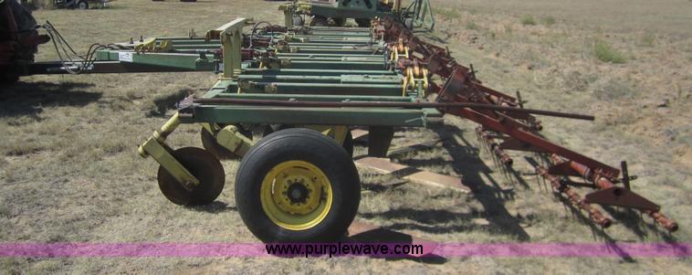 image for item B3007 1980 Noble 7x5 under cutter