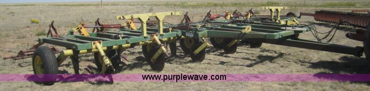 image for item B3007 1980 Noble 7x5 under cutter