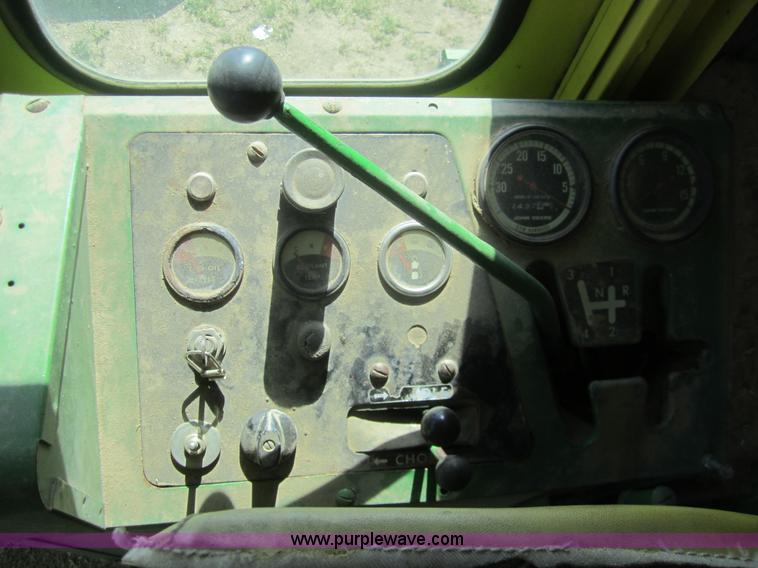 image for item B3012 1968 John Deere 95 combine with header