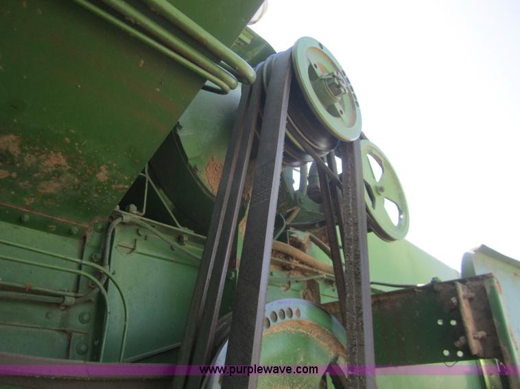 image for item B3012 1968 John Deere 95 combine with header