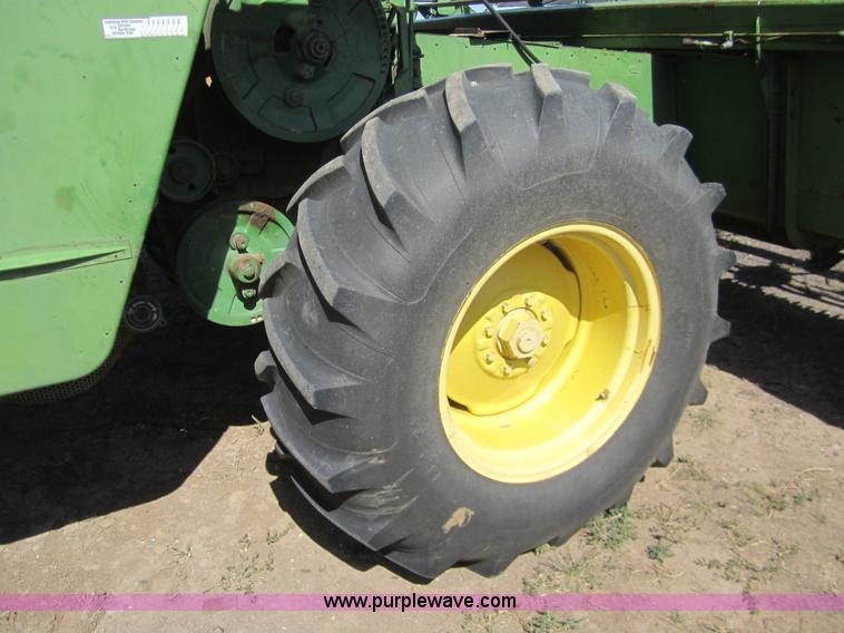 image for item B3012 1968 John Deere 95 combine with header