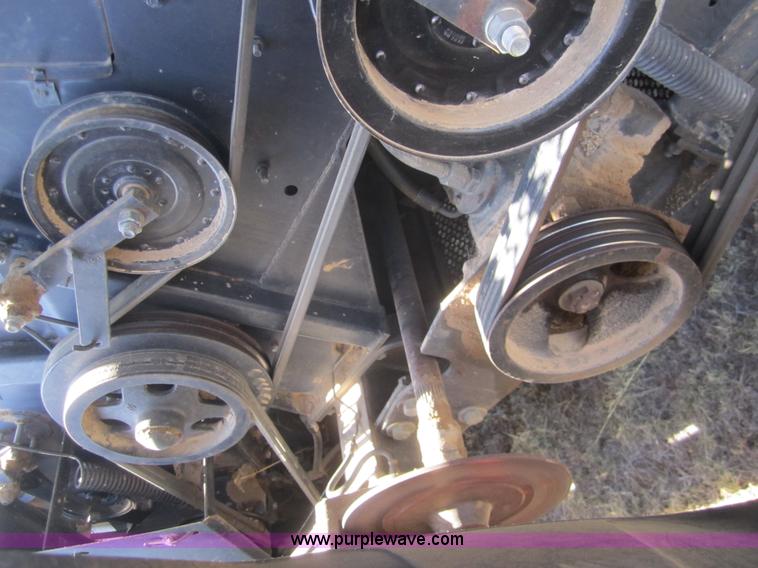 image for item B3017 1983 Gleaner L3 combine with header