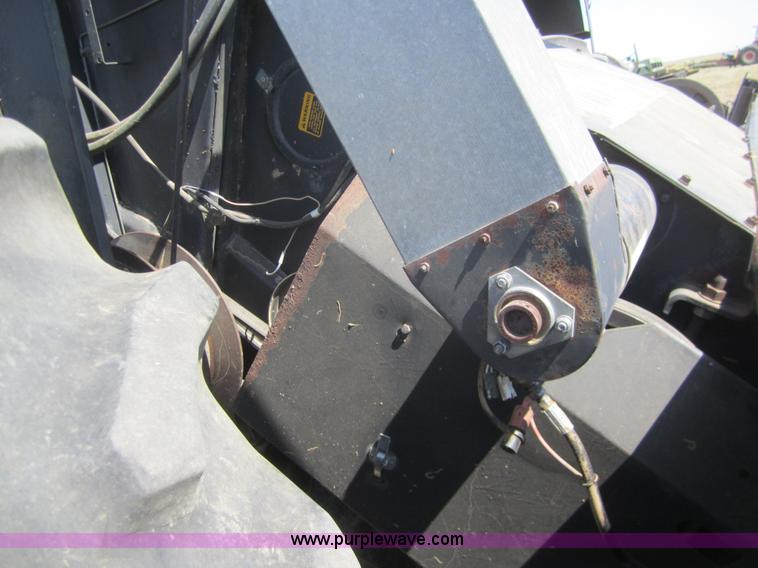 image for item B3017 1983 Gleaner L3 combine with header