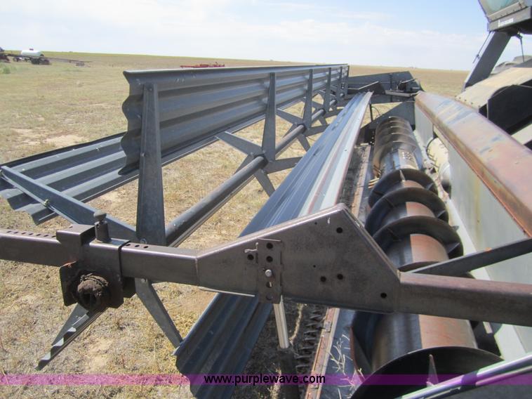 image for item B3017 1983 Gleaner L3 combine with header