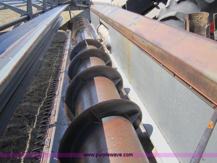 image for item B3017 1983 Gleaner L3 combine with header