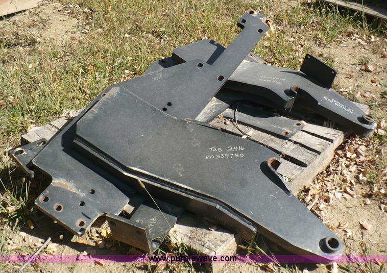 image for item B6010 Buhler 2795HD tractor loader