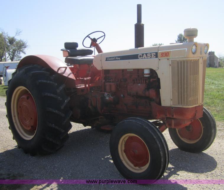 image for item C5021 Case 930 tractor