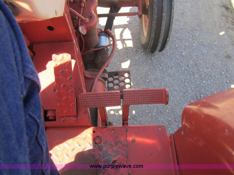 image for item C5021 Case 930 tractor