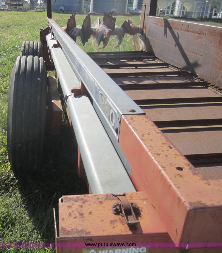 image for item C5028 Gehl MS25 manure spreader