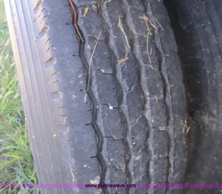 image for item C5029 1999 Texas Bragg 30' flatbed trailer