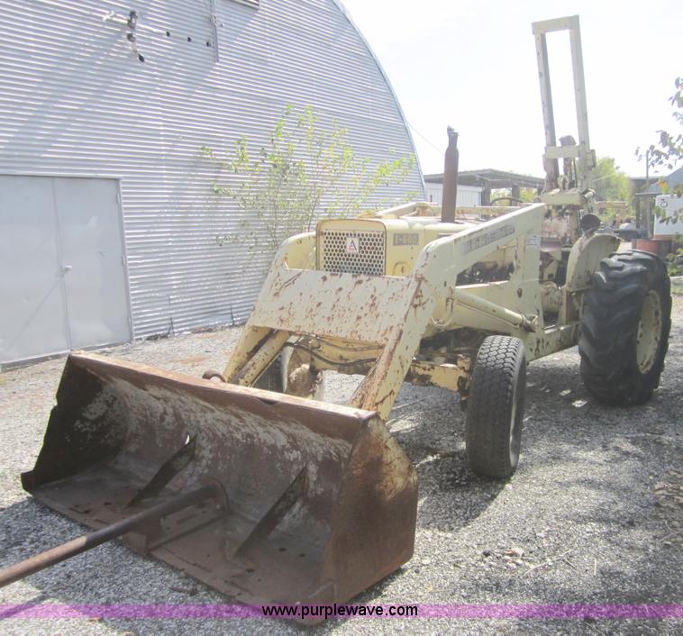image for item C5066 Allis Chalmers I600 tractor