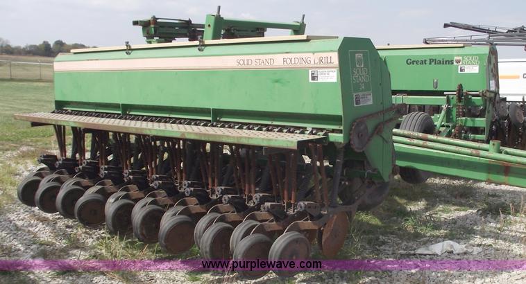 image for item C5655 Great Plains 2SF24 24' drill