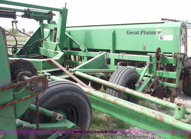 image for item C5655 Great Plains 2SF24 24' drill