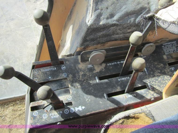 image for item C9858 1974 Case 1370 tractor