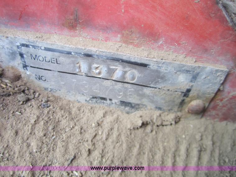 image for item C9858 1974 Case 1370 tractor