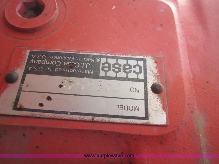 image for item C9858 1974 Case 1370 tractor