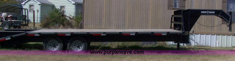 image for item D8529 2002 Diamond Trailers 25' x 8' goose neck trailer