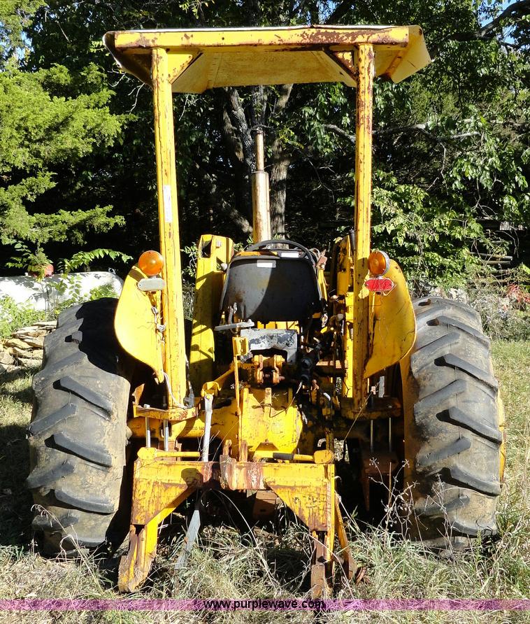image for item F9370 Massey-Ferguson 20C tractor