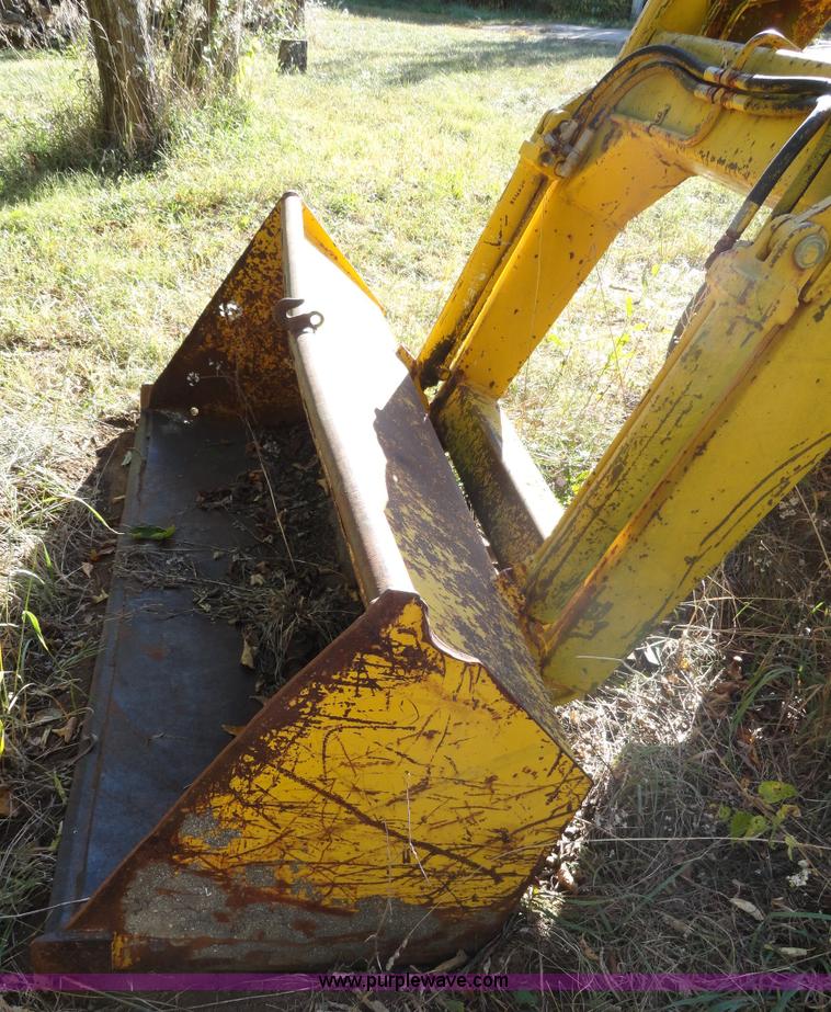 image for item F9370 Massey-Ferguson 20C tractor