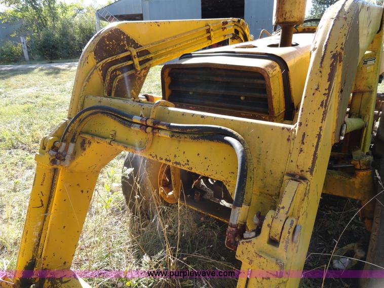 image for item F9370 Massey-Ferguson 20C tractor