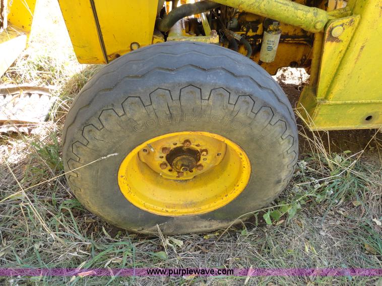 image for item F9370 Massey-Ferguson 20C tractor