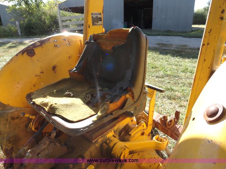 image for item F9370 Massey-Ferguson 20C tractor