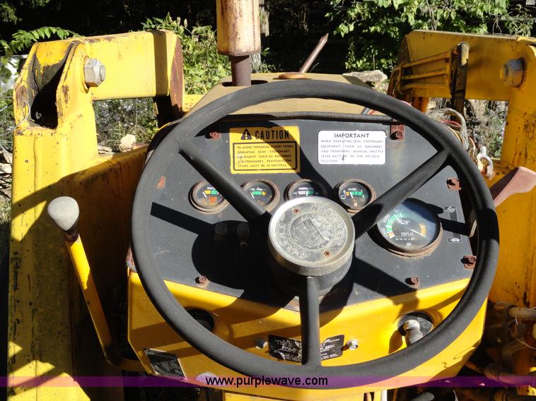 image for item F9370 Massey-Ferguson 20C tractor