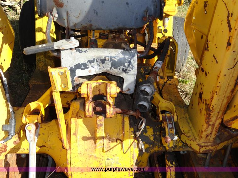 image for item F9370 Massey-Ferguson 20C tractor