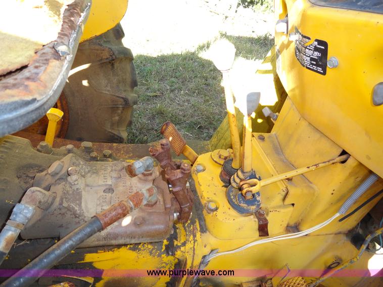 image for item F9370 Massey-Ferguson 20C tractor