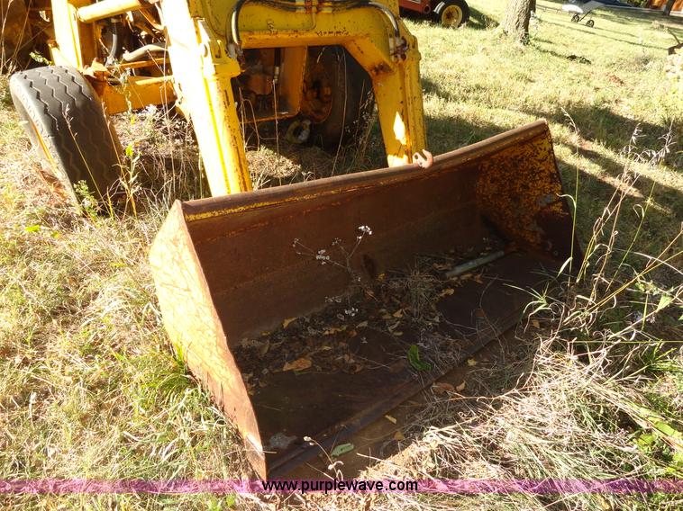 image for item F9370 Massey-Ferguson 20C tractor