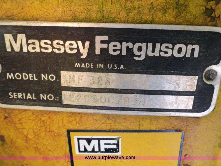 image for item F9370 Massey-Ferguson 20C tractor