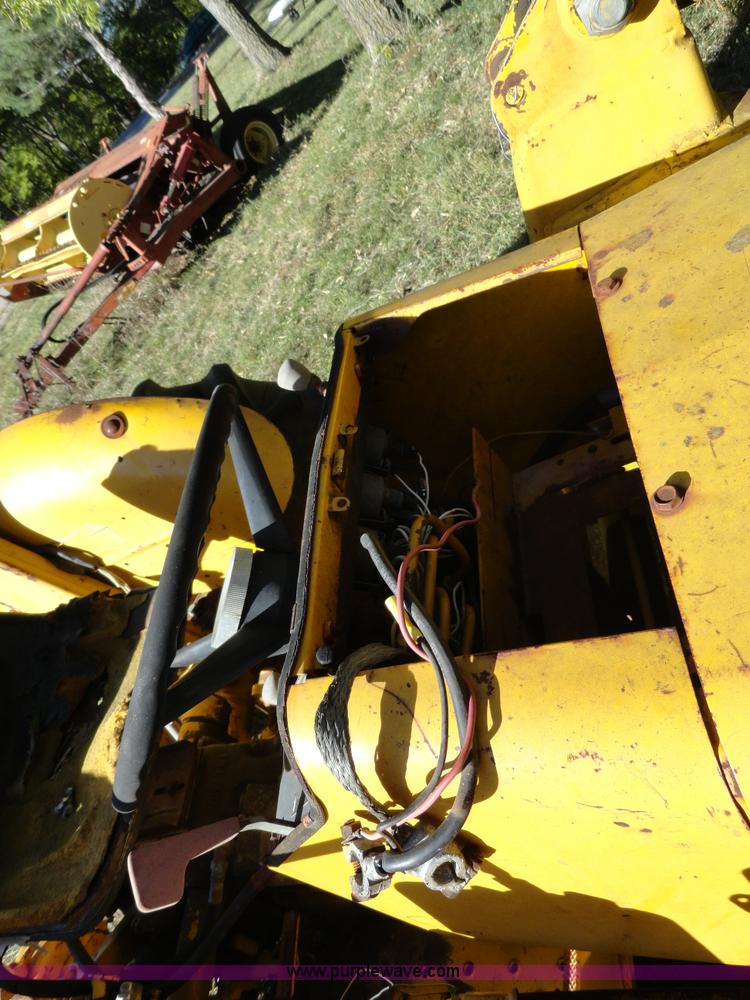 image for item F9370 Massey-Ferguson 20C tractor