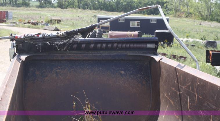 image for item A2316 1999 Western 26' end dump trailer