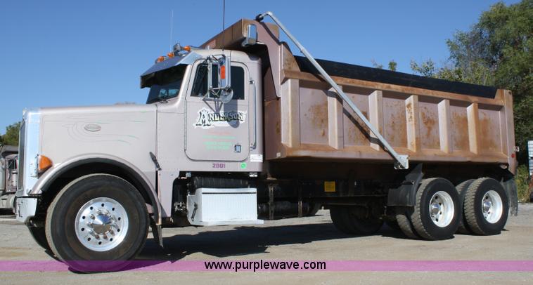 image for item A2458 2000 Peterbilt 378 dump truck