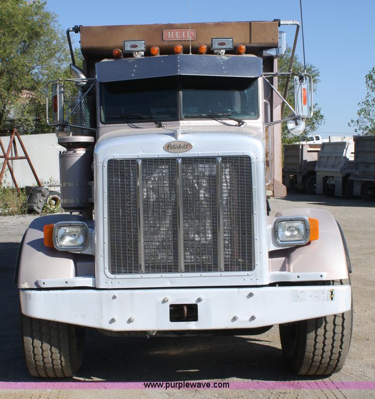 image for item A2458 2000 Peterbilt 378 dump truck