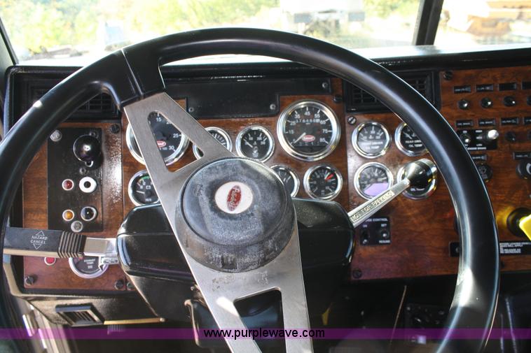 image for item A2458 2000 Peterbilt 378 dump truck